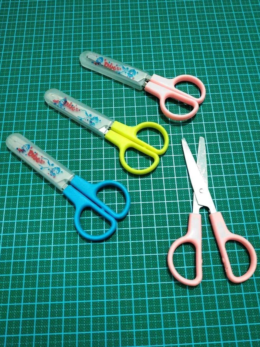 ছোট কেচি